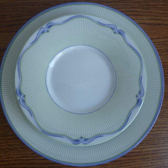 LAURA ASHLEY MAYHILL Tea Set 6 pcs Dinnerware - Picture 6 of 8